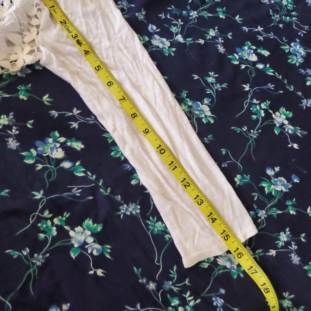 Top - Picture 5 of 10